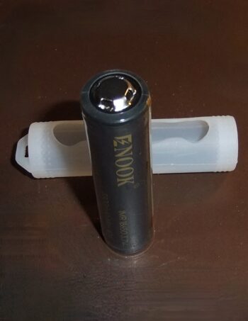 Enook 3200mAh protected button top 18650