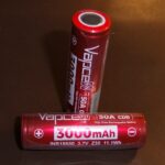 2x 50A Vapcell Z30 3000mAh Unprotected flat top 18650