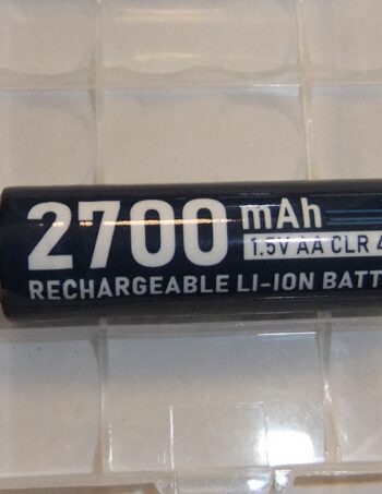 1x Xtar AA Li-ion 1.5v 2700mAh 4300mWh Battery