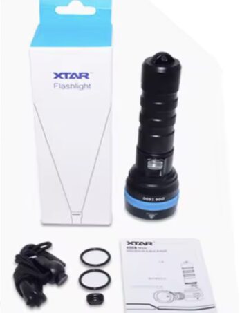 XTAR D06 1600 Lumen LED Diving Torch