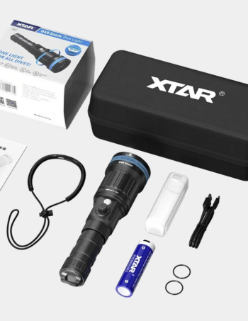 XTAR D40 Zoom 1600 Lumens LED Diving Torch complete kit