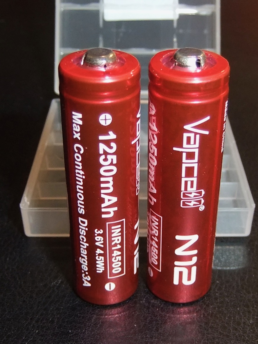 2x Vapcell N12 14500 1250mAh Button top (Copy)